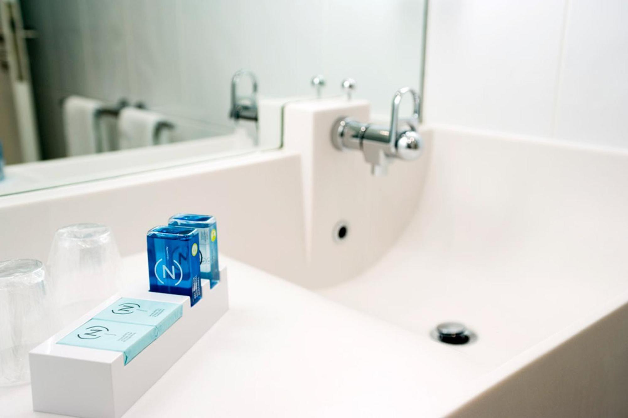 Standard Double Room,109222494:JPEG