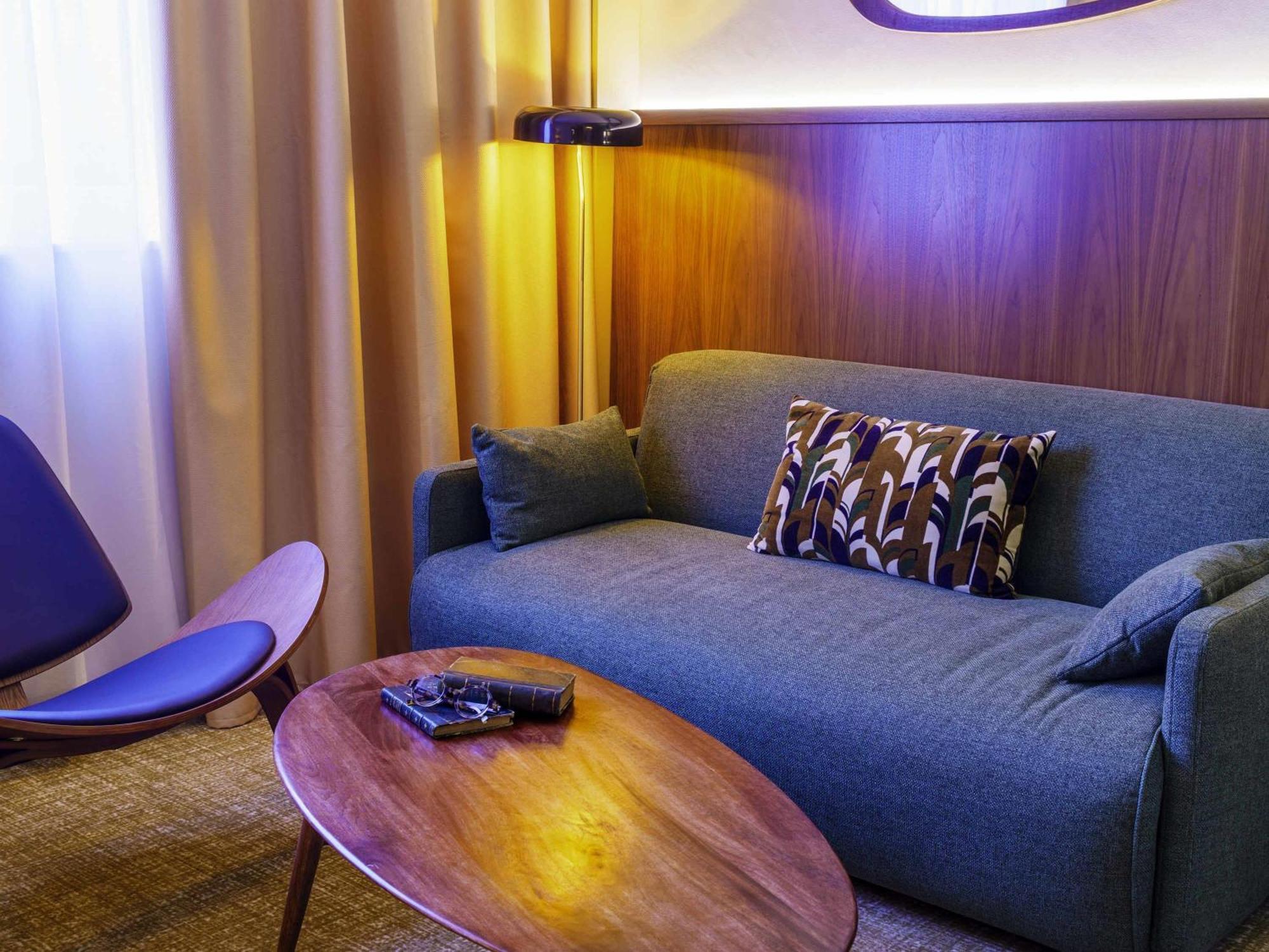 Executive Double Room with One Double Bed and One Sofa Bed,1704895572:JPEG