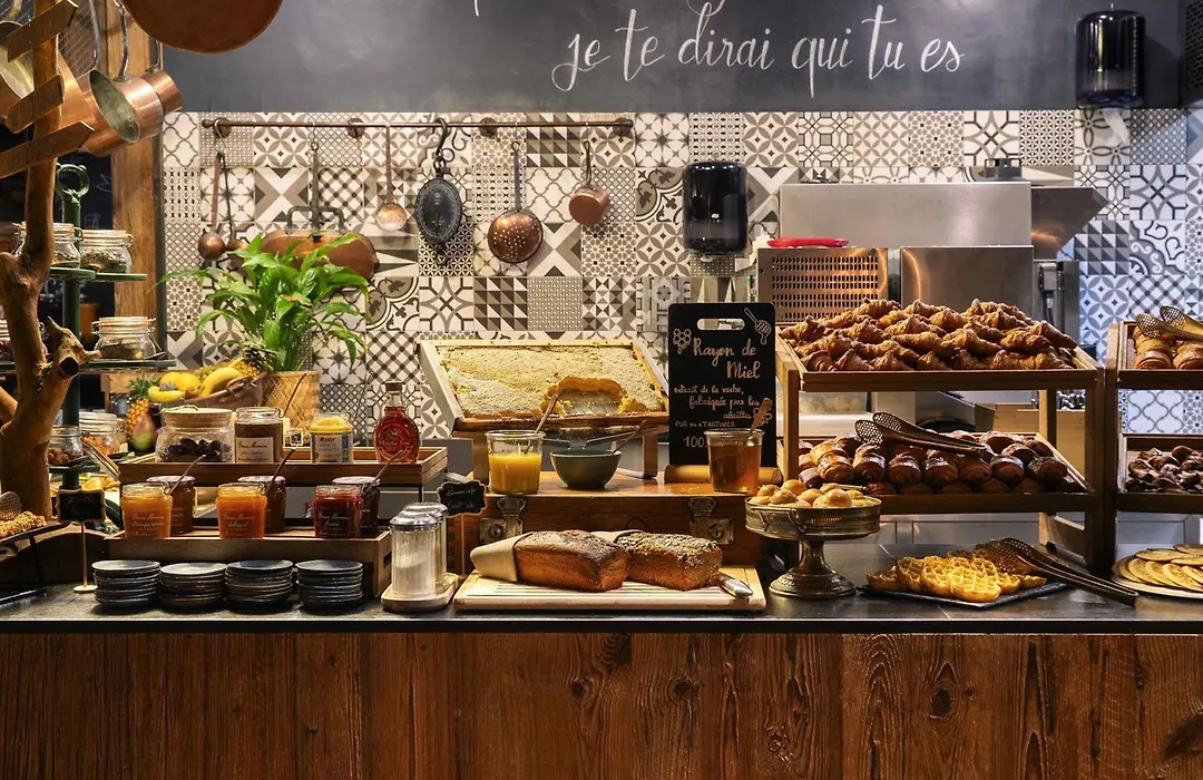 Novotel Avignon Nord-1